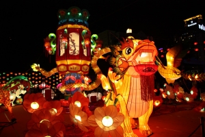 „Цветовете на традициите“ - фестивалът на азиатската култура в подкрепа приемните деца и семейства