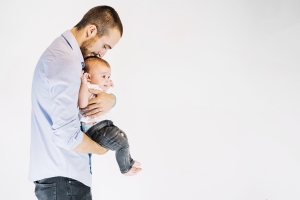 Европейският парламент одобри правила за отпуска по бащинство